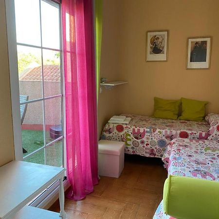 Ferienwohnung Familia Anfitriona Acoge Terraza Sevilla Exterior foto